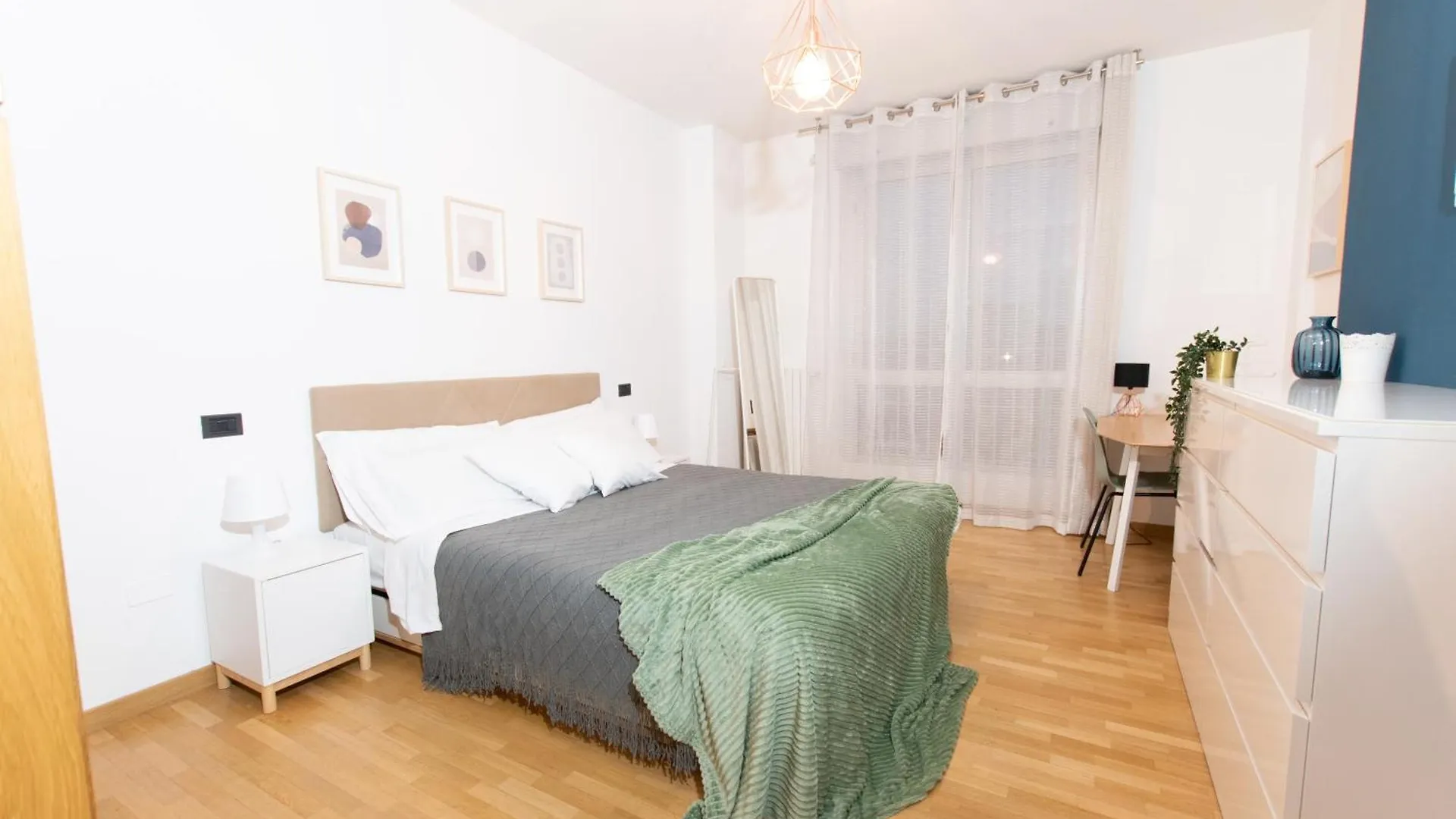 Ihost Luxury Apartment - Savona 112 Milán 0*,